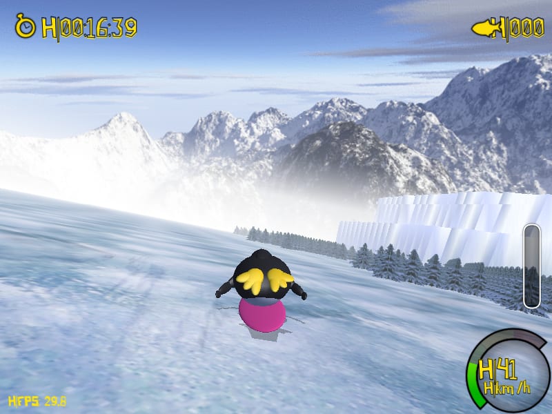 Gameplay screenshot from Extreme Tux Racer: practice mode.